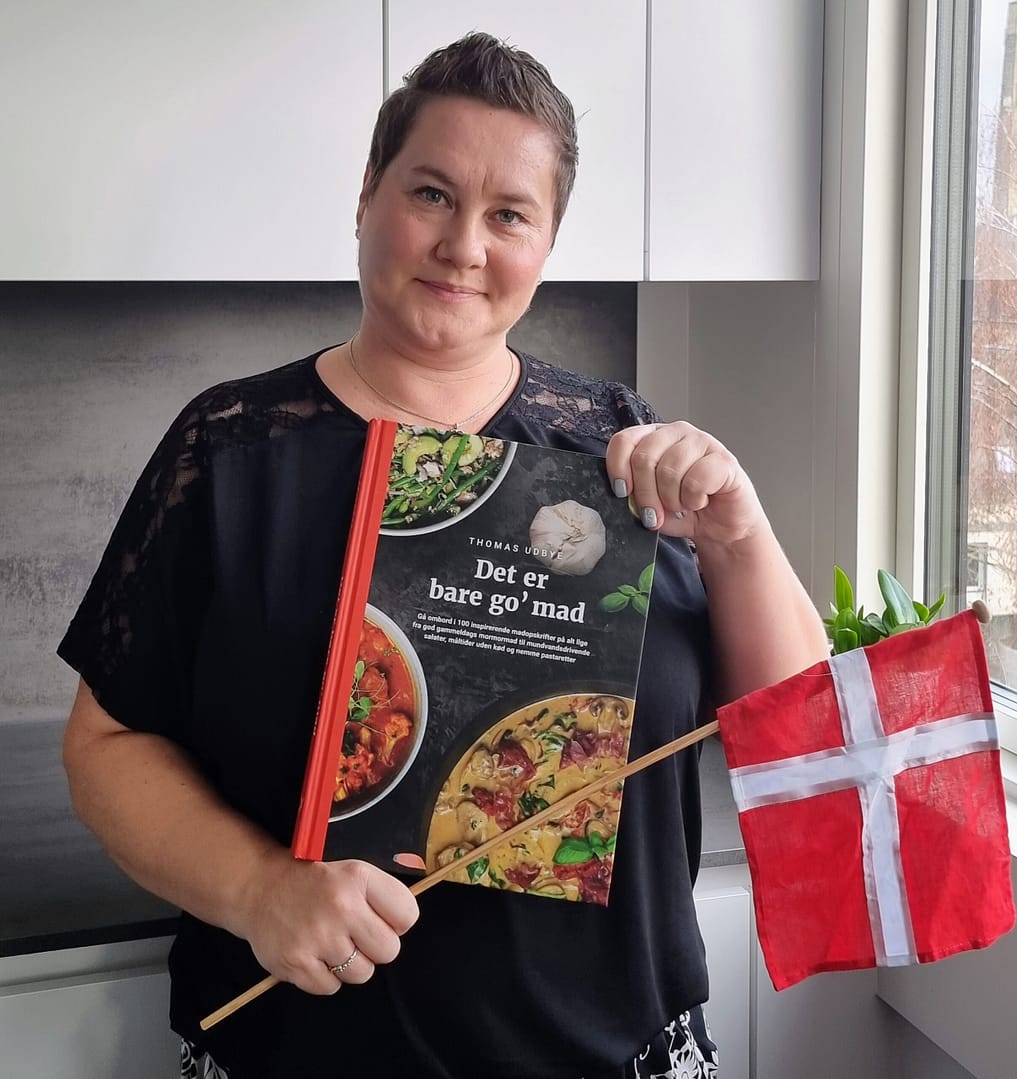Fødselsdagskonkurrence: Vind kogebogen “Det bare go’ mad” af Thomas Udby