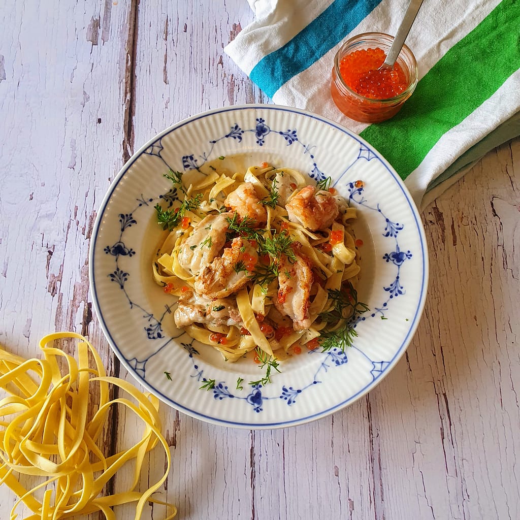 Pasta med jomfruhummerhaler og ørredrogn