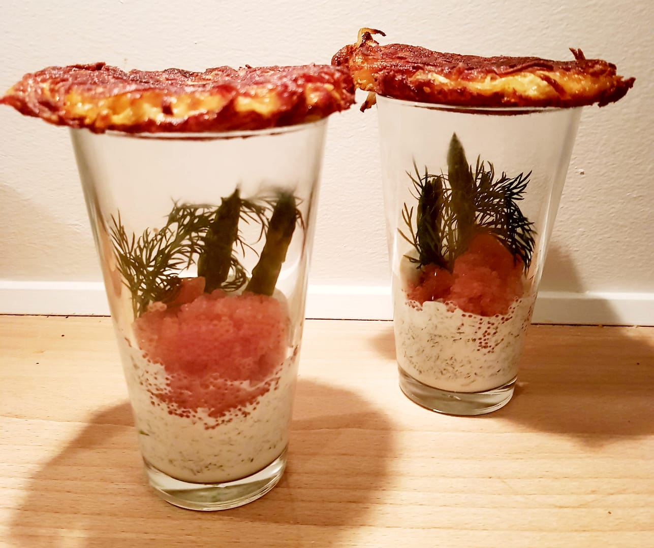 Stenbiderrogn med dildcreme og kartoffelrösti
