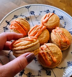 Macarons med pumkin pie spice smørcreme
