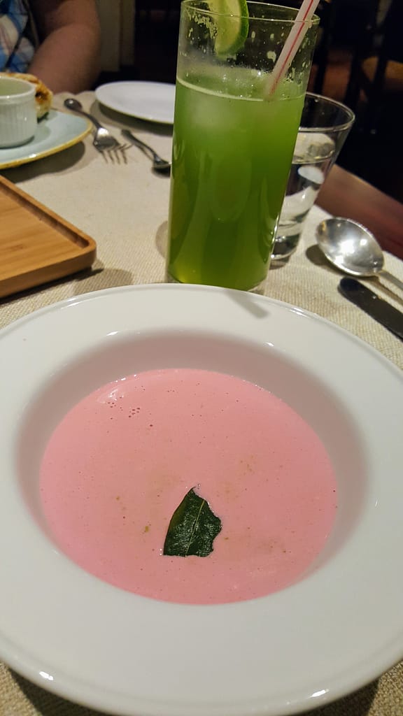 Rødbedesuppe med kokosmælk