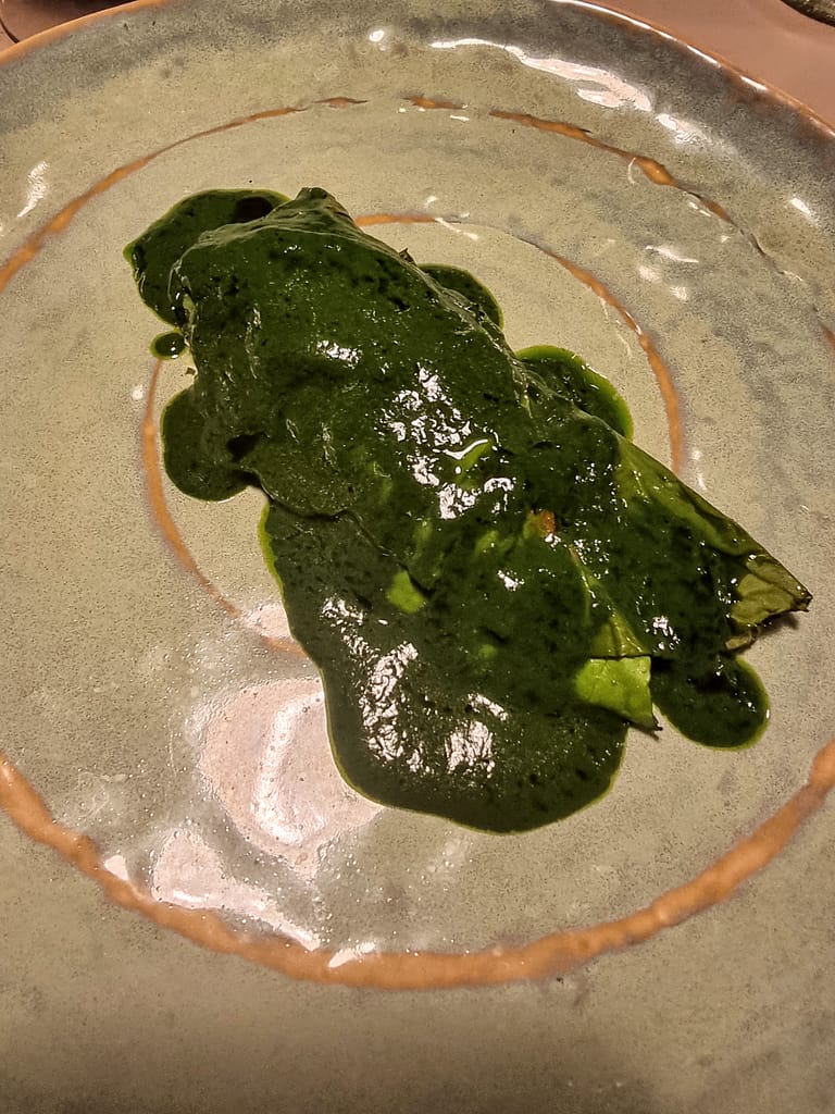 Sommerbuk med grillet grønt