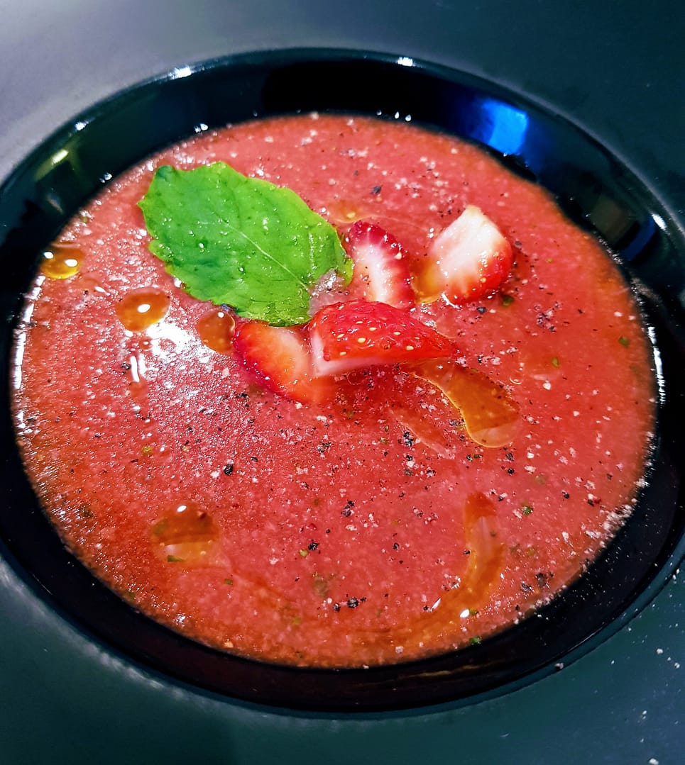 Jordbær-gazpacho