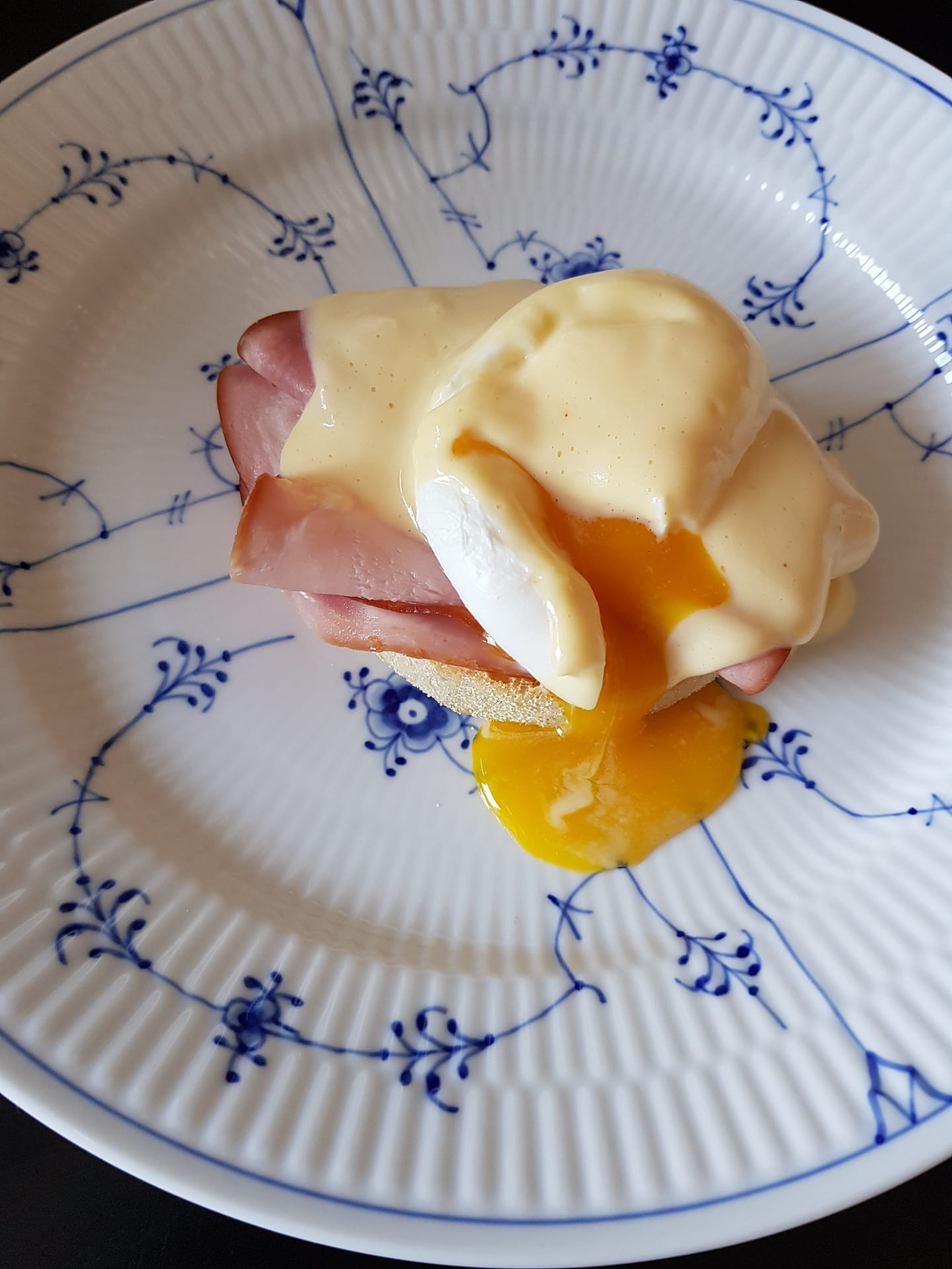 Eggs Benedict